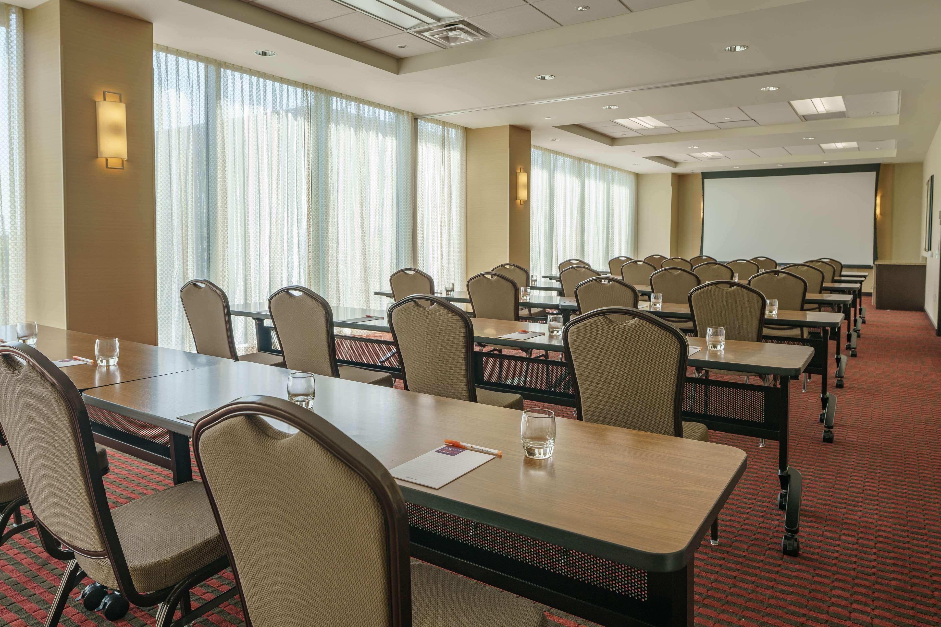 Hyatt Place Houston Galleria Экстерьер фото