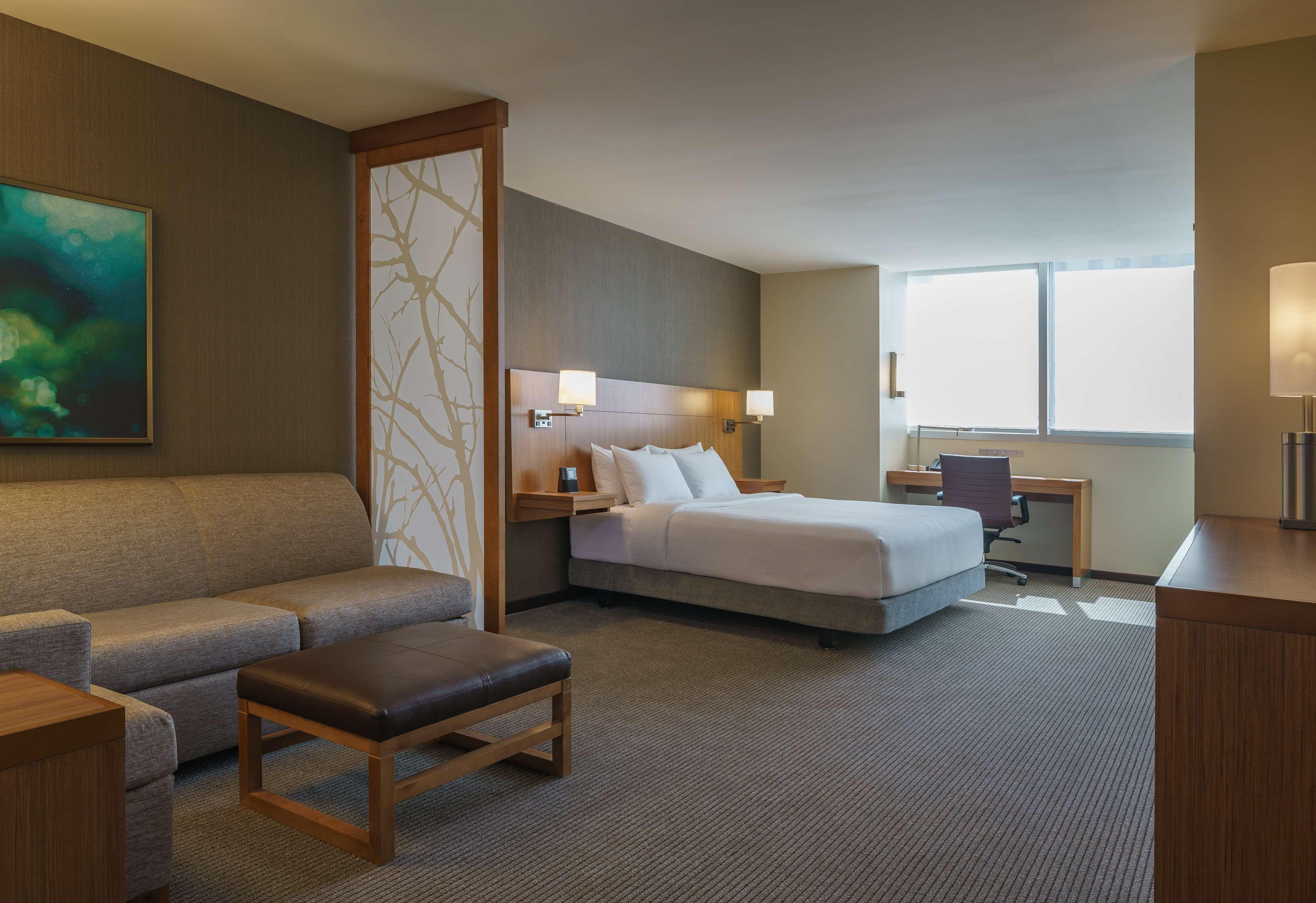 Hyatt Place Houston Galleria Экстерьер фото